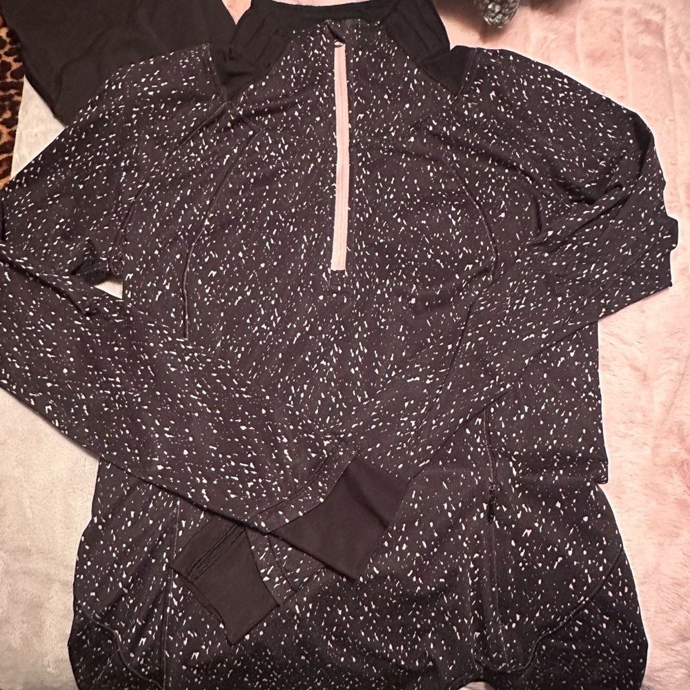 Lululemon Athletica Black and White Speckled Hoodie